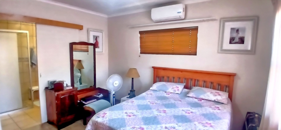 1 Bedroom Property for Sale in Langenhovenpark Free State